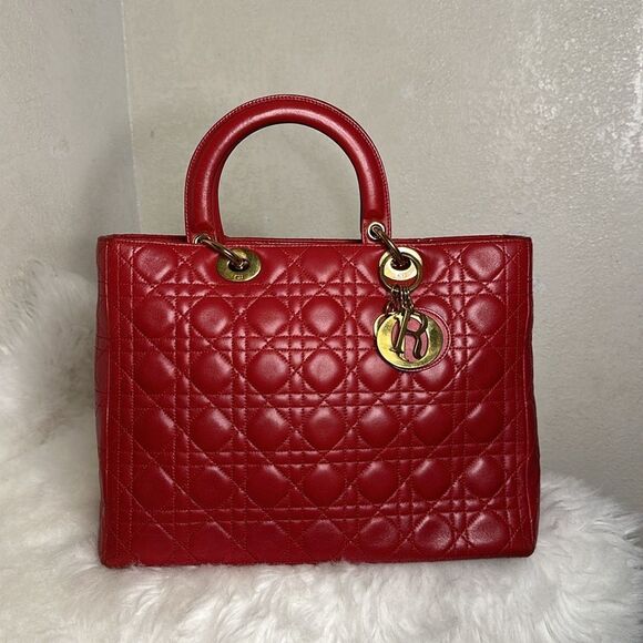 💯Authentic CHRISTIAN DIOR
Lambskin Cannage Large Lady Dior🍀 - Picture 14 of 17